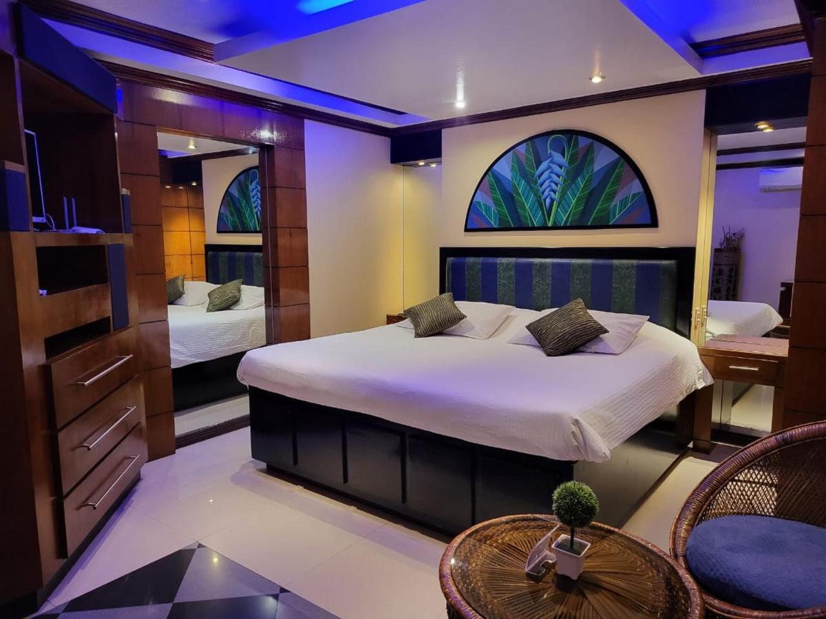 Fields Palace Hotel Angeles Ngoại thất bức ảnh