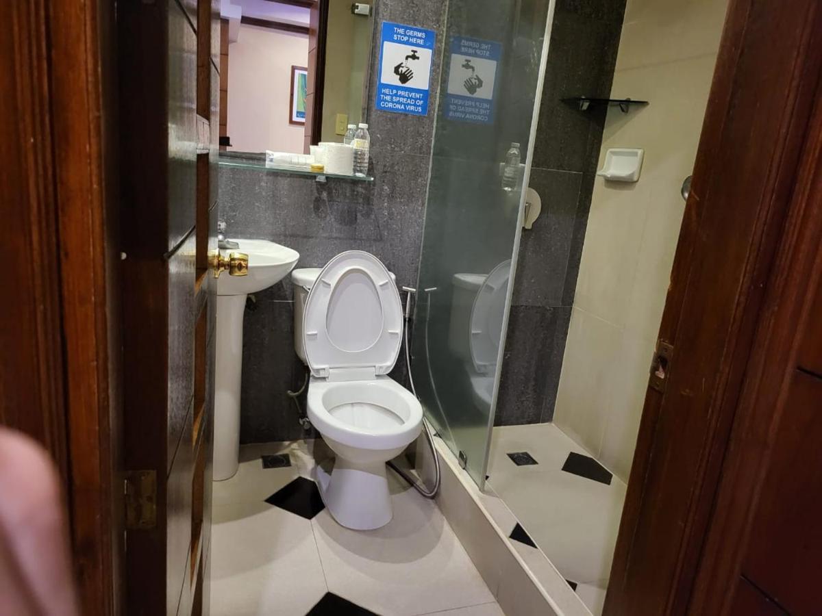Fields Palace Hotel Angeles Ngoại thất bức ảnh