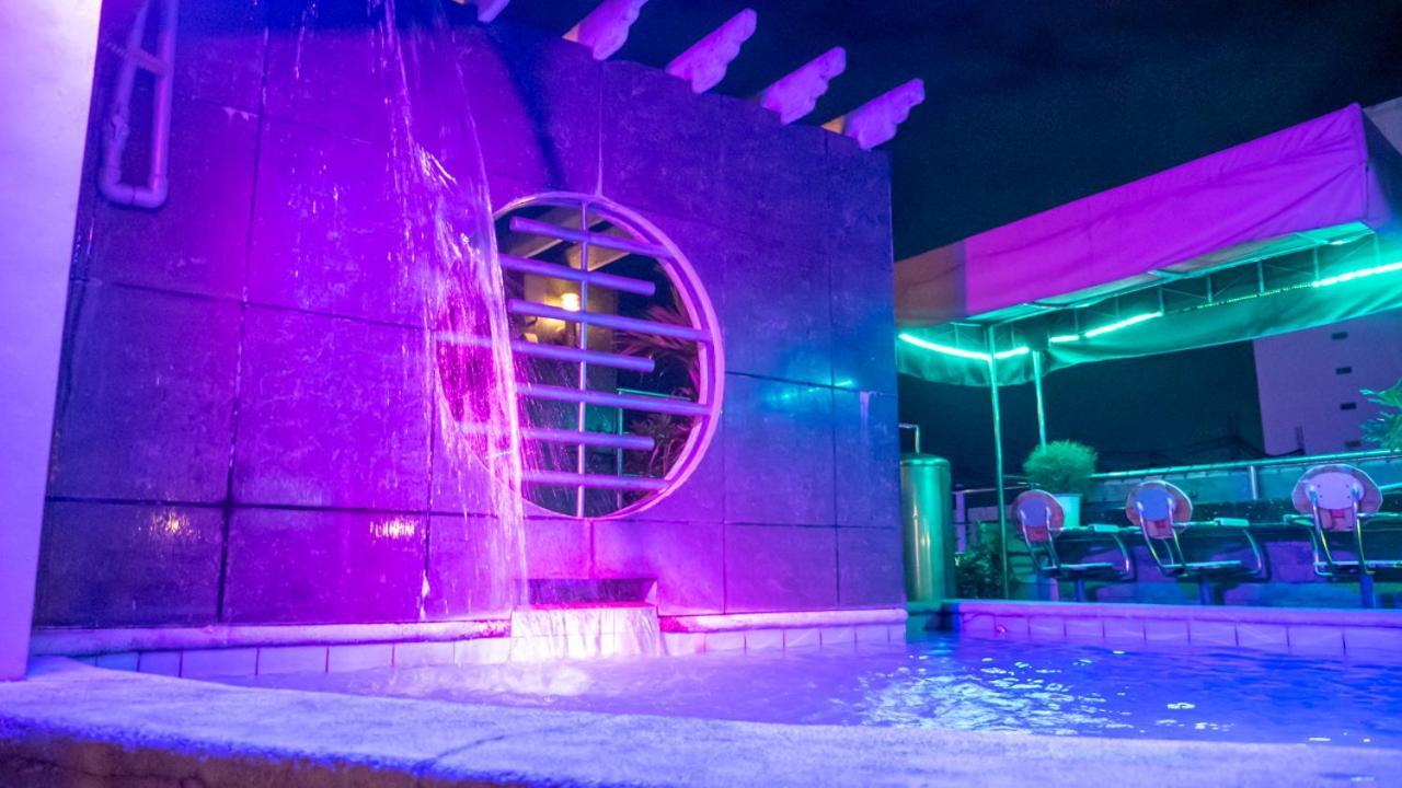 Fields Palace Hotel Angeles Ngoại thất bức ảnh