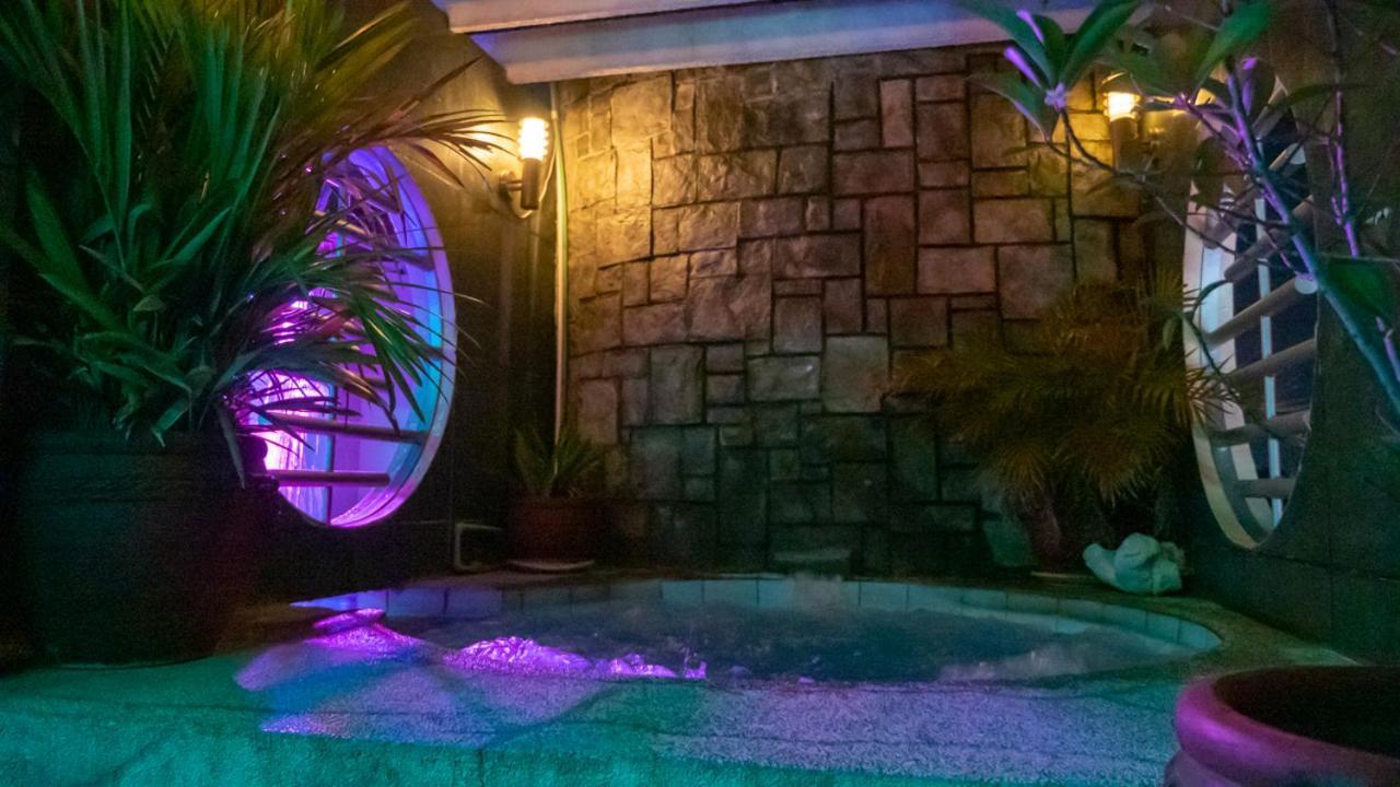 Fields Palace Hotel Angeles Ngoại thất bức ảnh